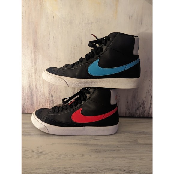Nike Other - Kids Nike Blazer fusion mid level trainers